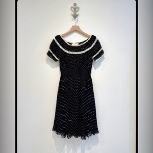 Elegant Vintage Fornarina Black and White star Dress